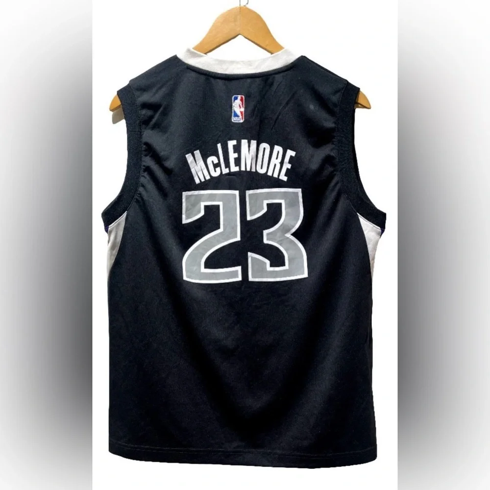 ⭐️NBA - ADIDAS - ⭐️BEN MCLEMORE KING WHITE & BLACK JERSEY “ 23 / 2014